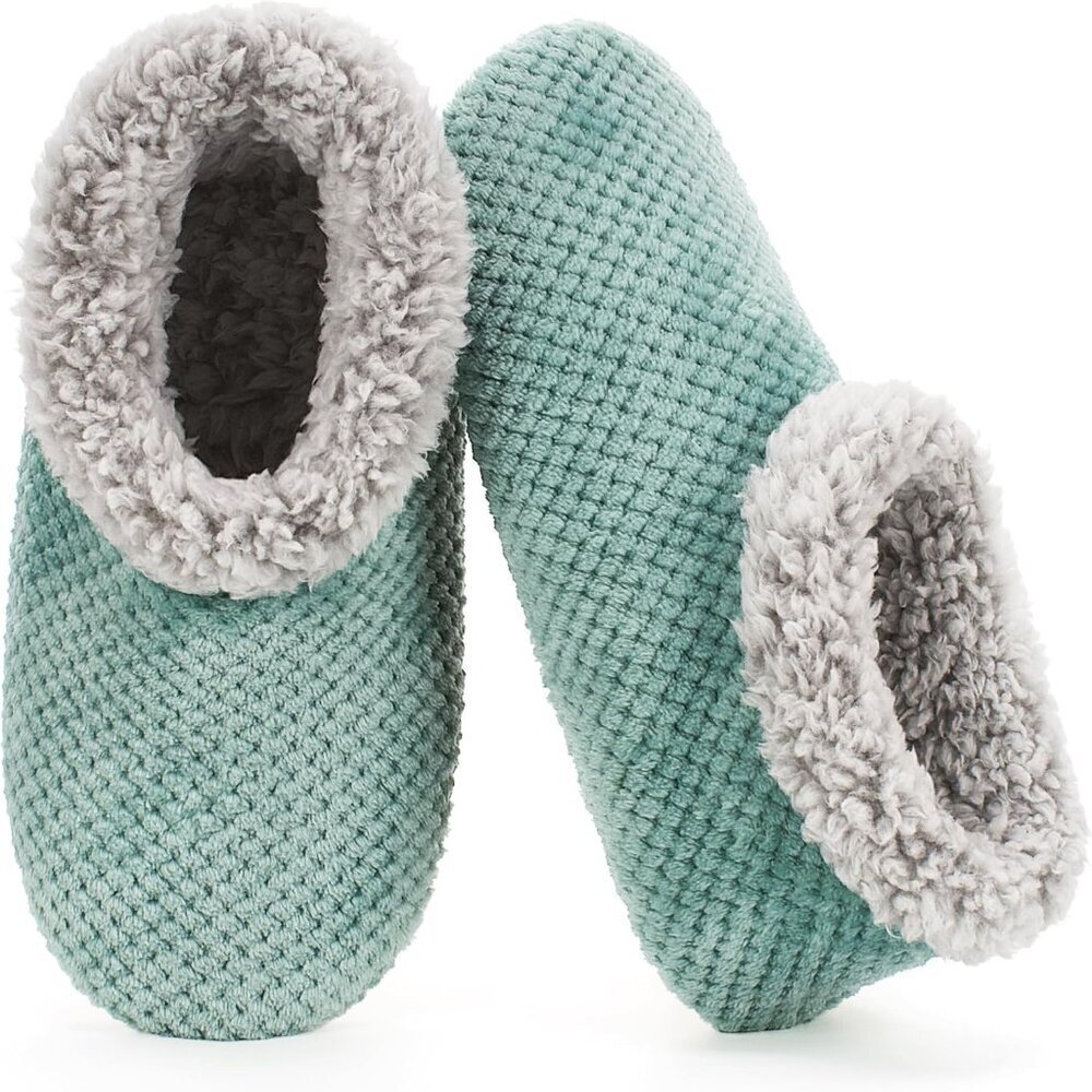 Women's Indoor Fuzzy Slippers Warm Faux Fur Non-Slip Bedhouse Socks Cozy